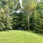 招待所 Le Domaine De 3*